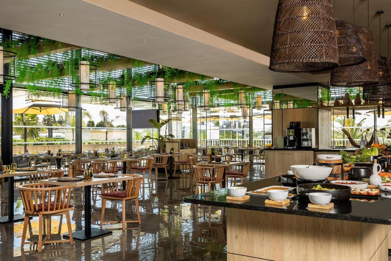 Tunis Marriott Hotel Exterior foto