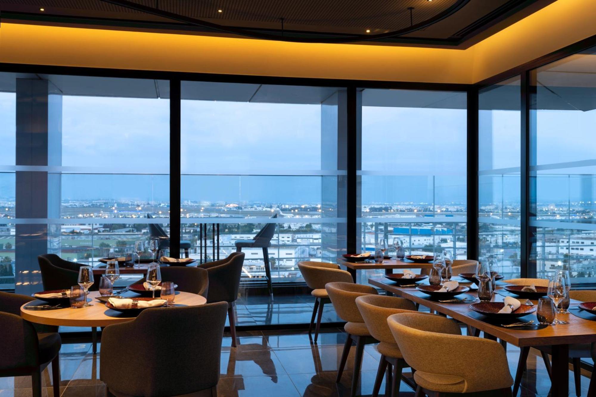 Tunis Marriott Hotel Exterior foto