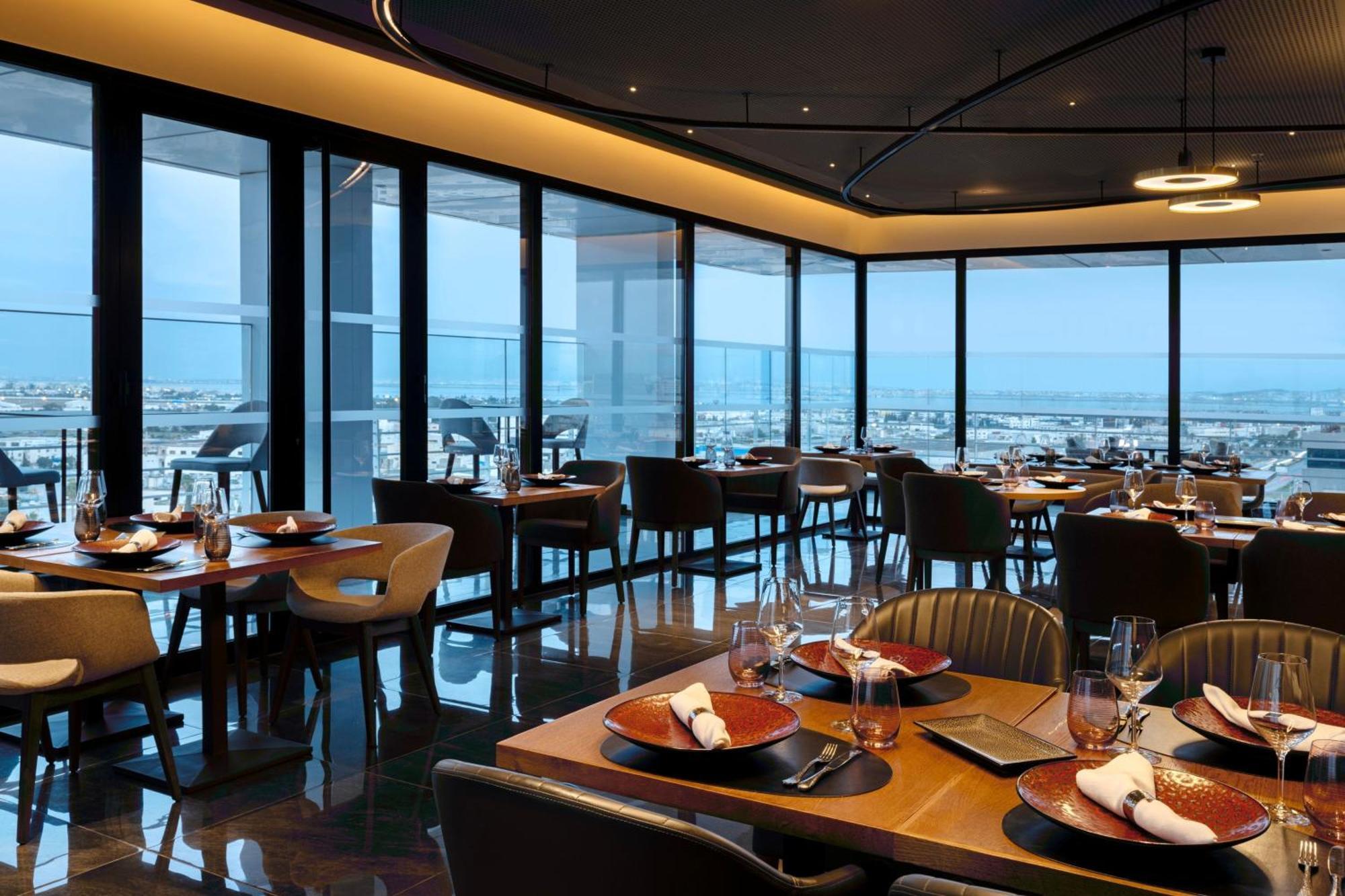 Tunis Marriott Hotel Exterior foto